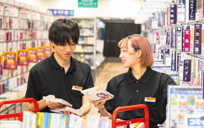 ブックオフのバイトの口コミや評判とは？仕事内容やきつさについてご紹介！